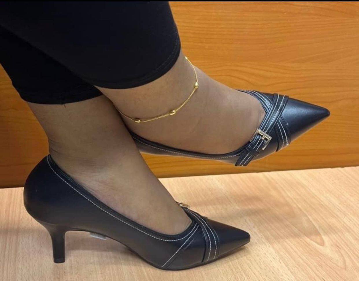 ladies cute comfy heels