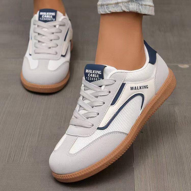 Ladies dope sneakers 