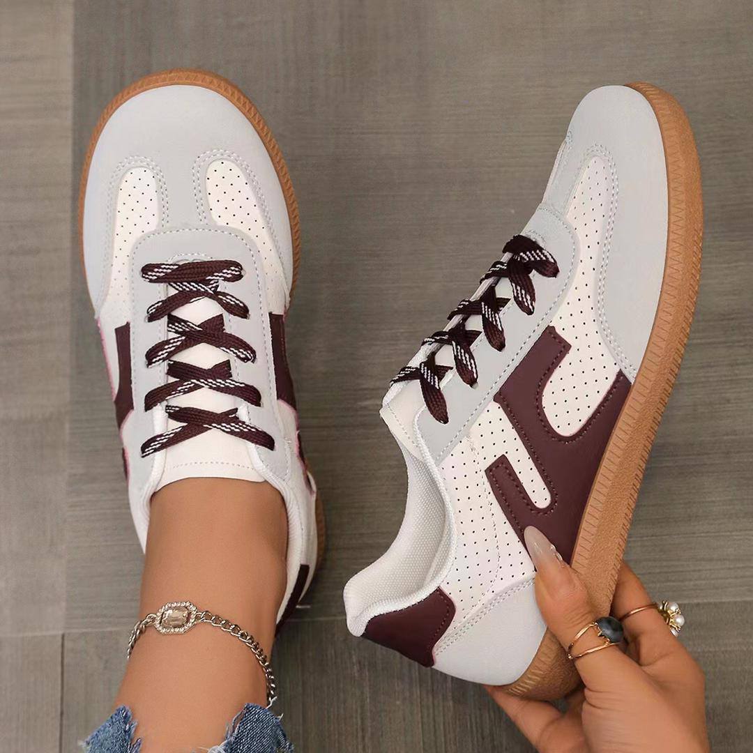 Ladies dope sneakers 
