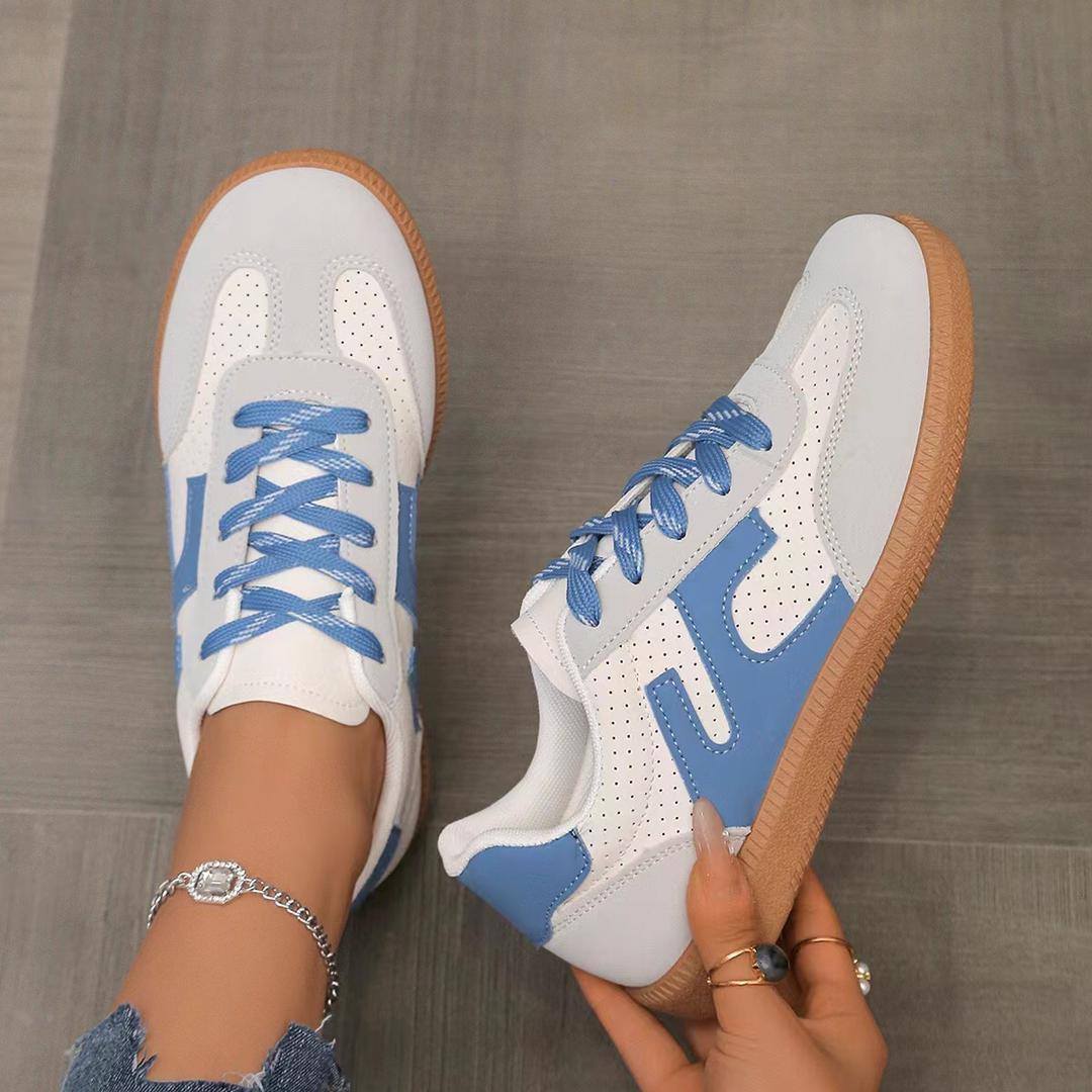 Ladies dope sneakers 