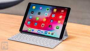 ipad tablet with keyboard