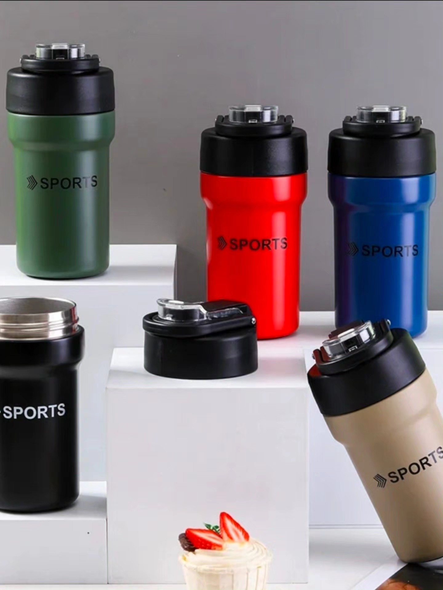 Vacuum stainless cups.